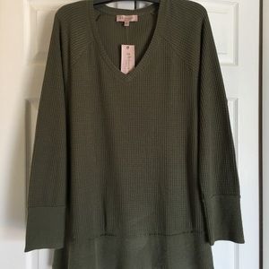 Philosophy V-Neck Lightweight Top.